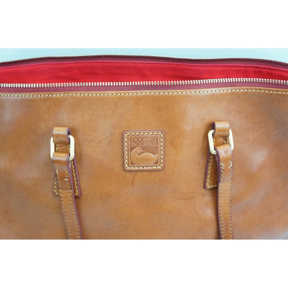 Dooney & Bourke Zip Top Tote Bag Tan Leather With Matching Coin Purse VGC - Picture 5 of 8